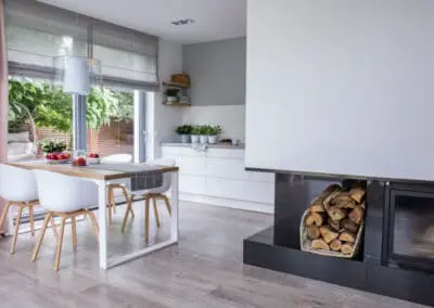 Esszimmer aus Massivholz