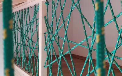 Mehr Stauraum im Kinderzimmer – clevere Maßmöbel mit Zwischenebene